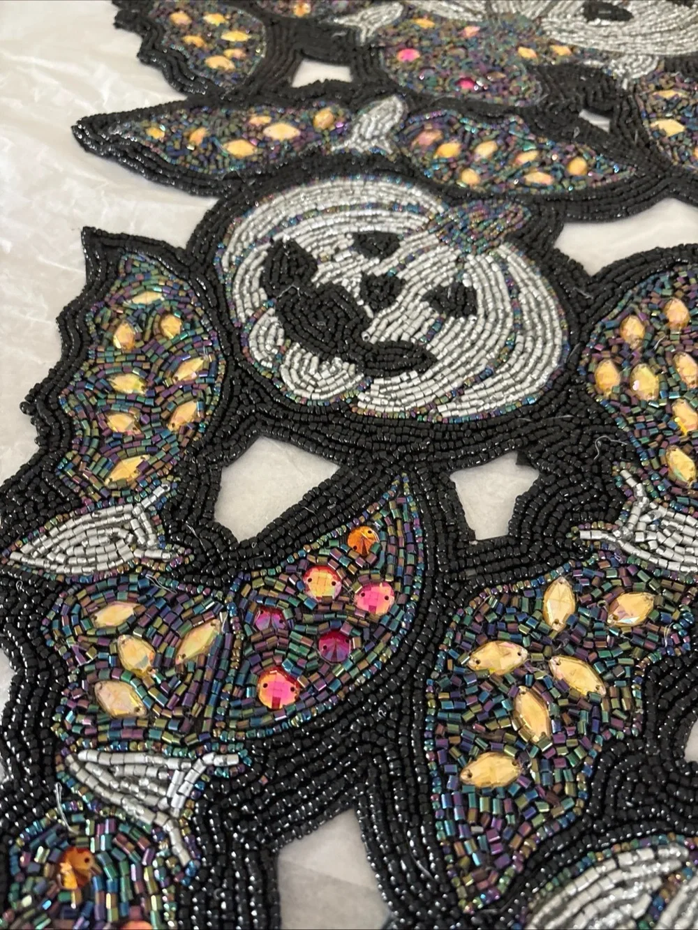 Spooky Halloween Beaded Table Runner Pumpkins Bats 13